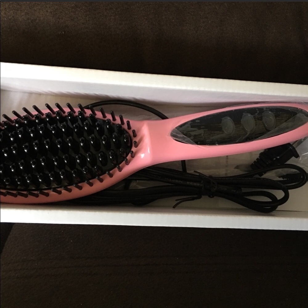 Hair straightener hot brush